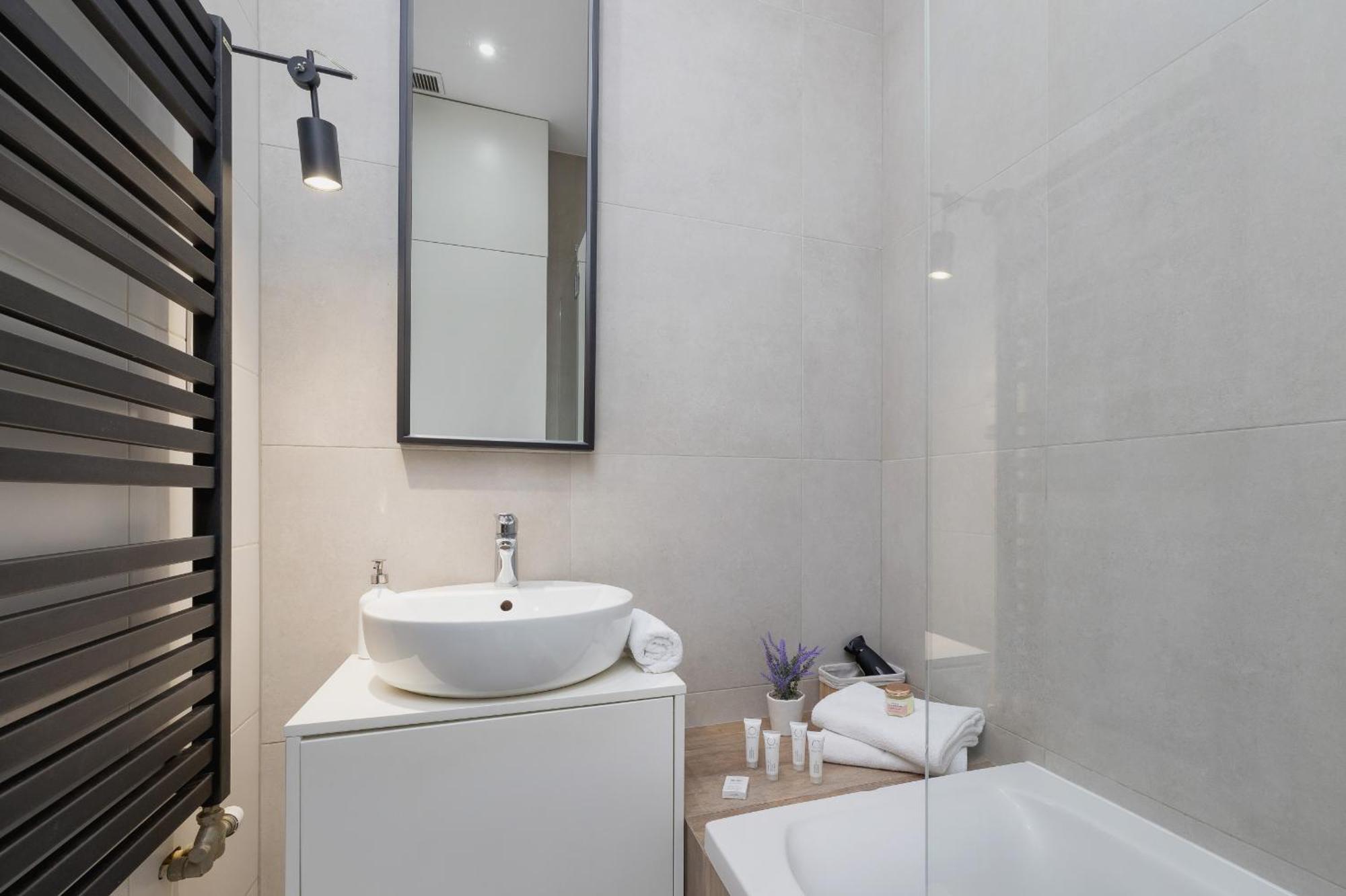 Z Klimatyzacja Na Krakowskim Kazimierzu By Renters Apartment Krakau